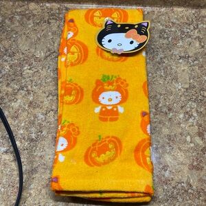 Hello Kitty Halloween hand towel